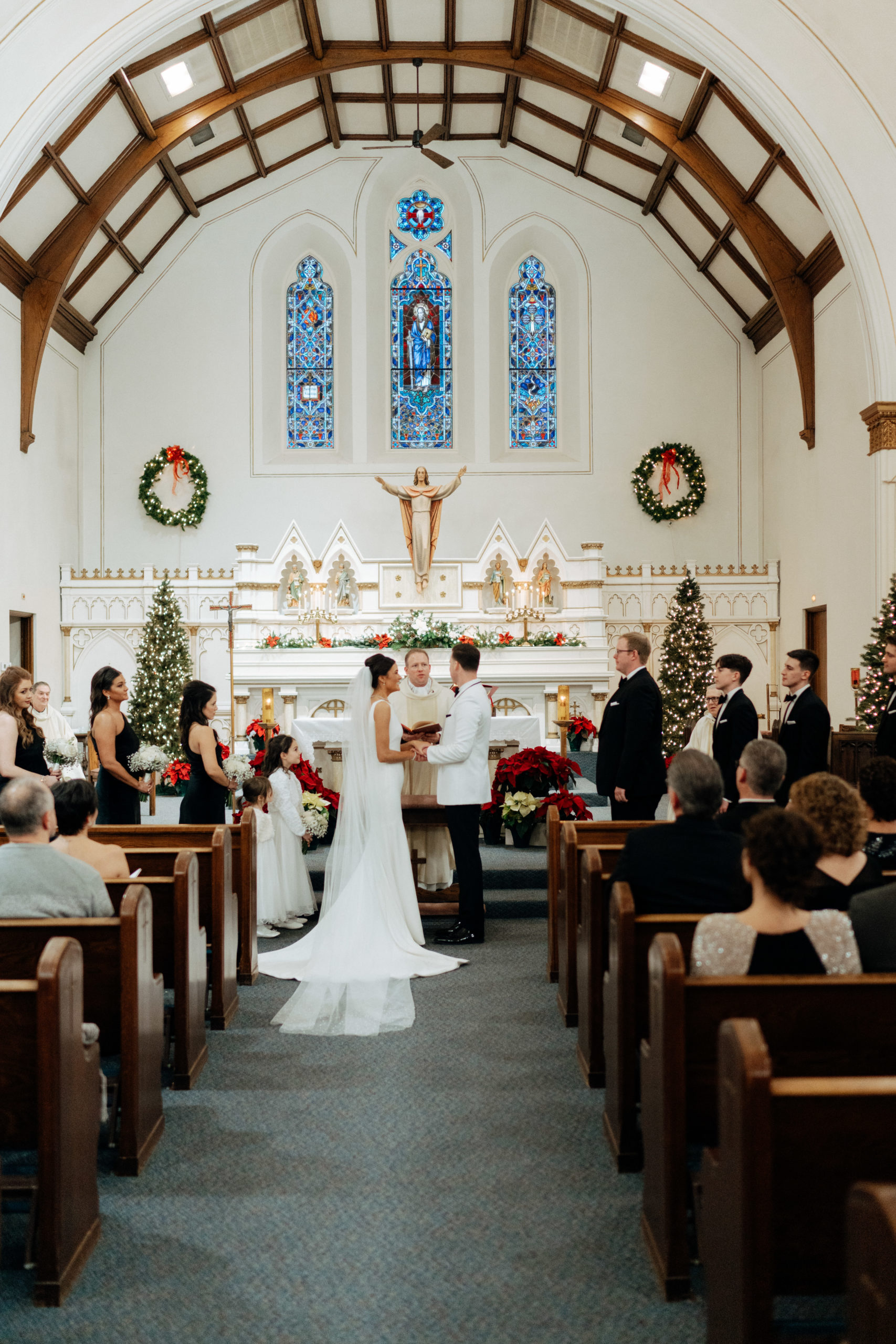 This is a picture of a wedding ceremony in Cedar Rapids, IA